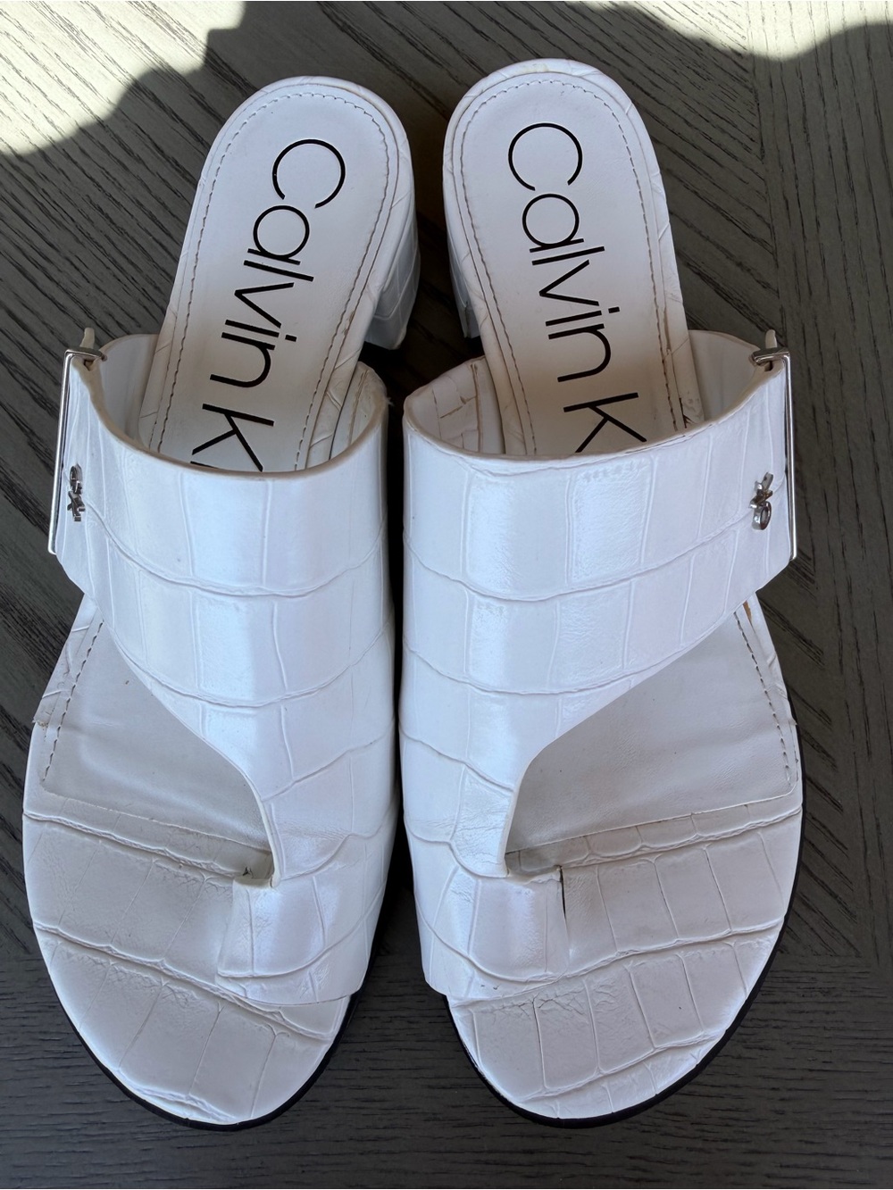 Calvin Klein White Croc-Embossed Toe-Loop Slide Sandals
